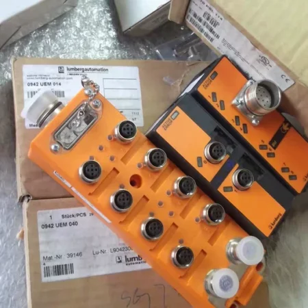 Lumberg Module 0942UEM040 - High-Quality Industrial Component