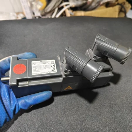 SIEMENS Servo Motor 1FK7022-5AK74-1SH3 Precision Performance