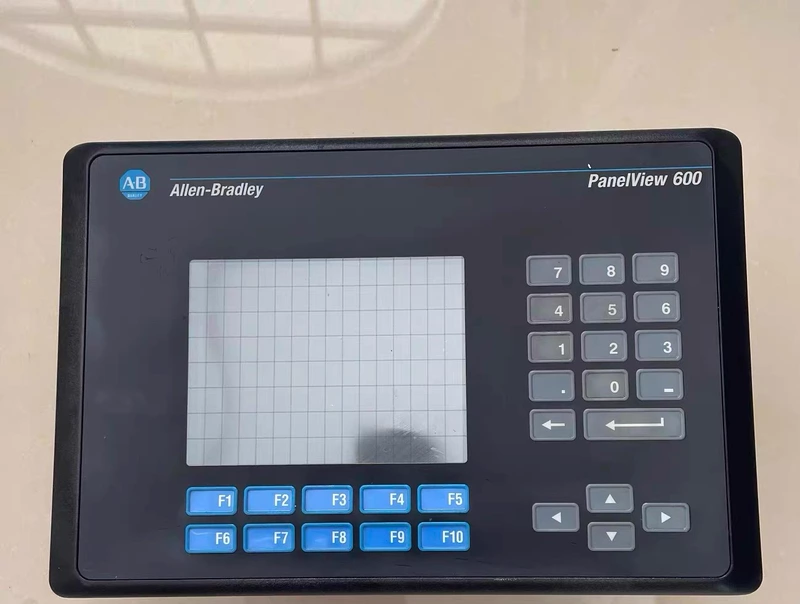Allen-Bradley 2711-K10C15L1 Touch Screen HMI - Operator Interface 1 Allen-Bradley 2711-K10C15L1 Touch Screen HMI - Operator Interface