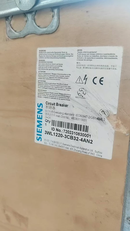 SIEMENS Air Circuit Breaker 3WL1220-3CB32-4AN2 Durable Model 1 SIEMENS Air Circuit Breaker 3WL1220-3CB32-4AN2 Durable Model