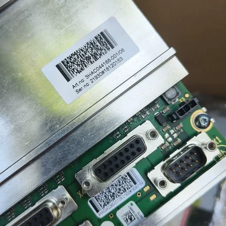ABB SMB Board 3hac044168-001/06 - Industrial Control Module