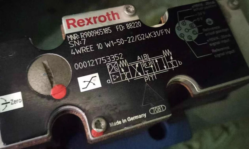 Rexroth 4WREE10 W1-50-22/G24 Proportional Valve 1 Rexroth 4WREE10 W1-50-22/G24 Proportional Valve