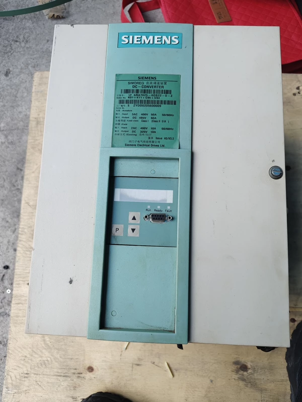High-Performance SIEMENS 6RA7025-6DS22 DC Drive