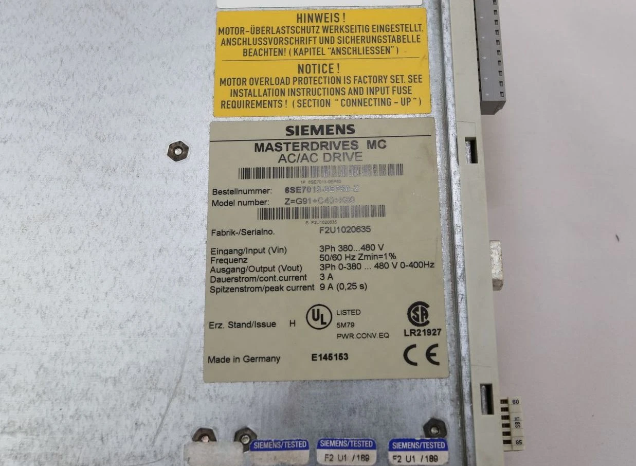 SIEMENS MASTERDRIVES 6SE7013-0EP60-Z Servo Drive Motor Control 1 6SE7013-0EP60-Z