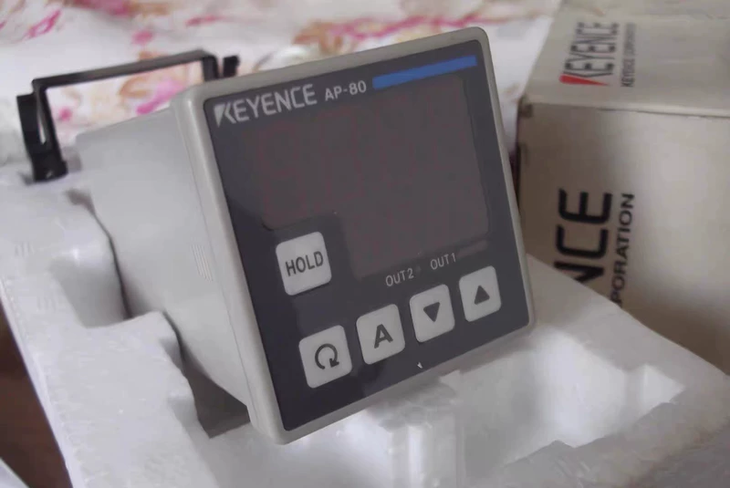 Keyence AP-80 Flow Meter - Accurate Liquid Measurement 1 Keyence AP-80 Flow Meter - Accurate Liquid Measurement