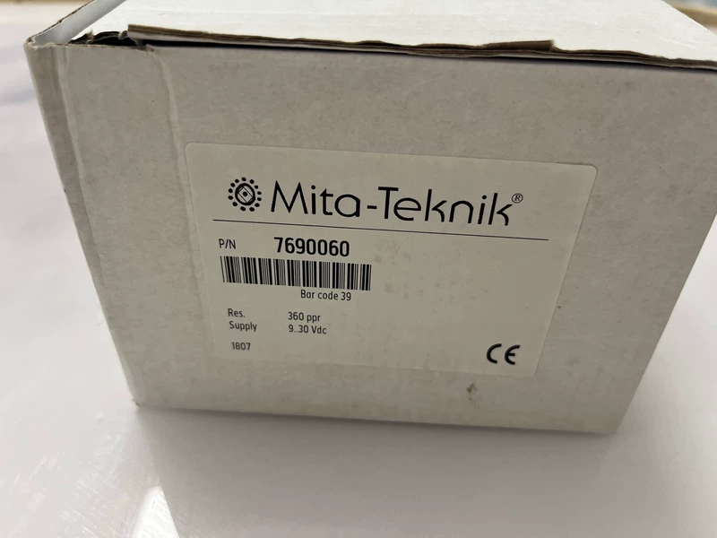 Metra Industrial Encoder 7690060 - Reliable Position Tracking 1 Metra Industrial Encoder 7690060 - Reliable Position Tracking