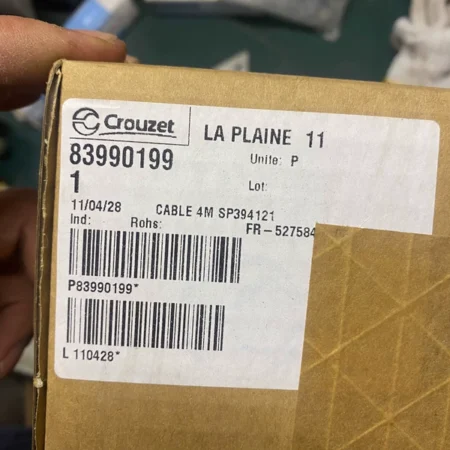 Crouzet Limit Switch Model 83990199 - Precision Position Control