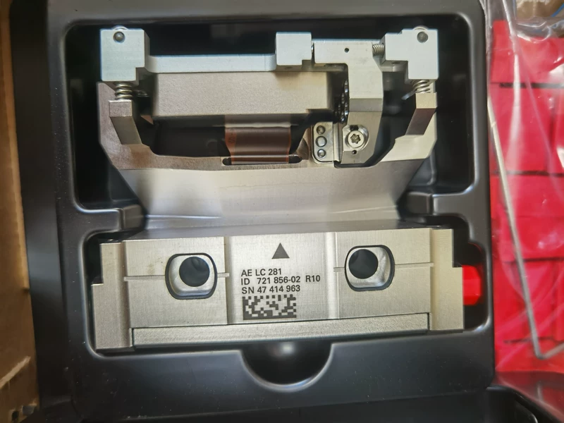 Heidenhain AELC281 Reading Head for Precision Measurement 1 Heidenhain AELC281 Reading Head for Precision Measurement