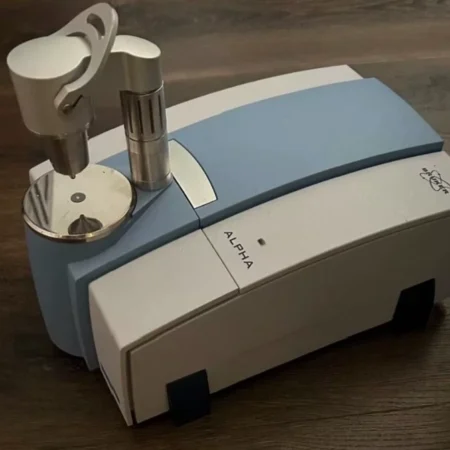 BRUKER ALPHA - Advanced Infrared Spectrometer
