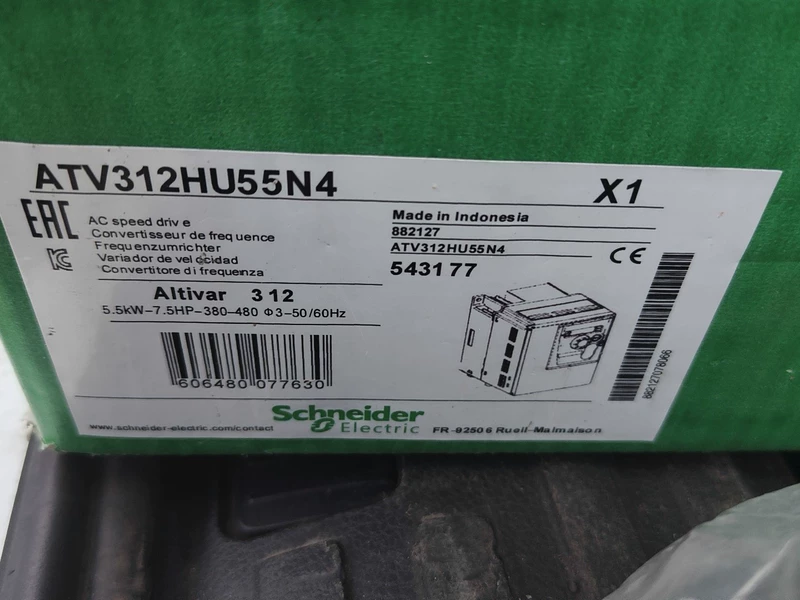 Schneider Variable Frequency Drive ATV312HU55N4 High Efficiency 1 Schneider Variable Frequency Drive ATV312HU55N4 High Efficiency
