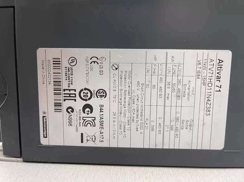 Schneider ATV71HD11N4Z Drive for Variable Speed Applications