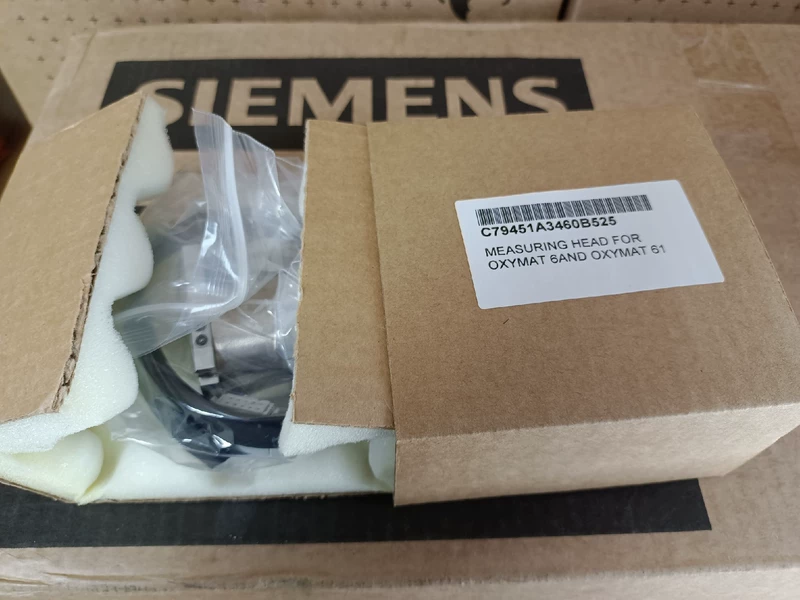 SIEMENS Oxygen Measuring Head C79451-A3460-B525 for Systems 1 SIEMENS Oxygen Measuring Head C79451-A3460-B525 for Systems