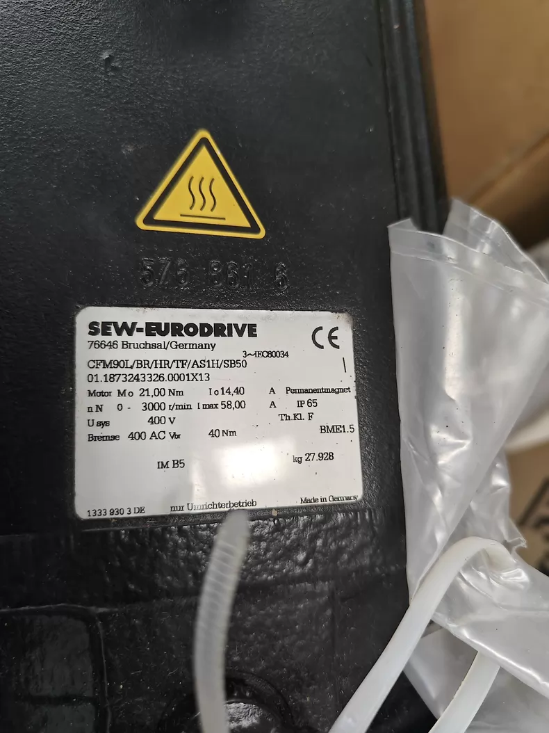 SEW Servo Motor CFM90L/BR/HR/TF/AS1H/SB50 - Precision Drive 1 SEW Servo Motor CFM90L/BR/HR/TF/AS1H/SB50 - Precision Drive