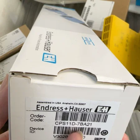 Endress+Hauser CPS11D-7BA21 pH Electrode for Precise Measurement