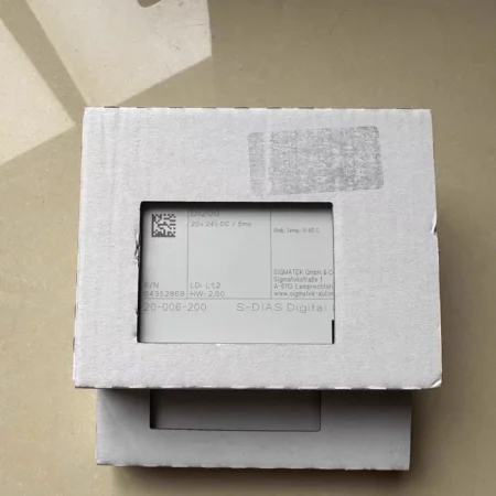SIGMATEK DI200 Digital Input Module for Industrial Use