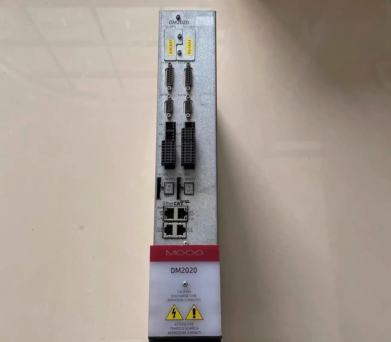 Moog Servo Drive DM2020 CCE26EANLNL0B01-07 Precision Control 1 Moog Servo Drive DM2020 CCE26EANLNL0B01-07 Precision Control