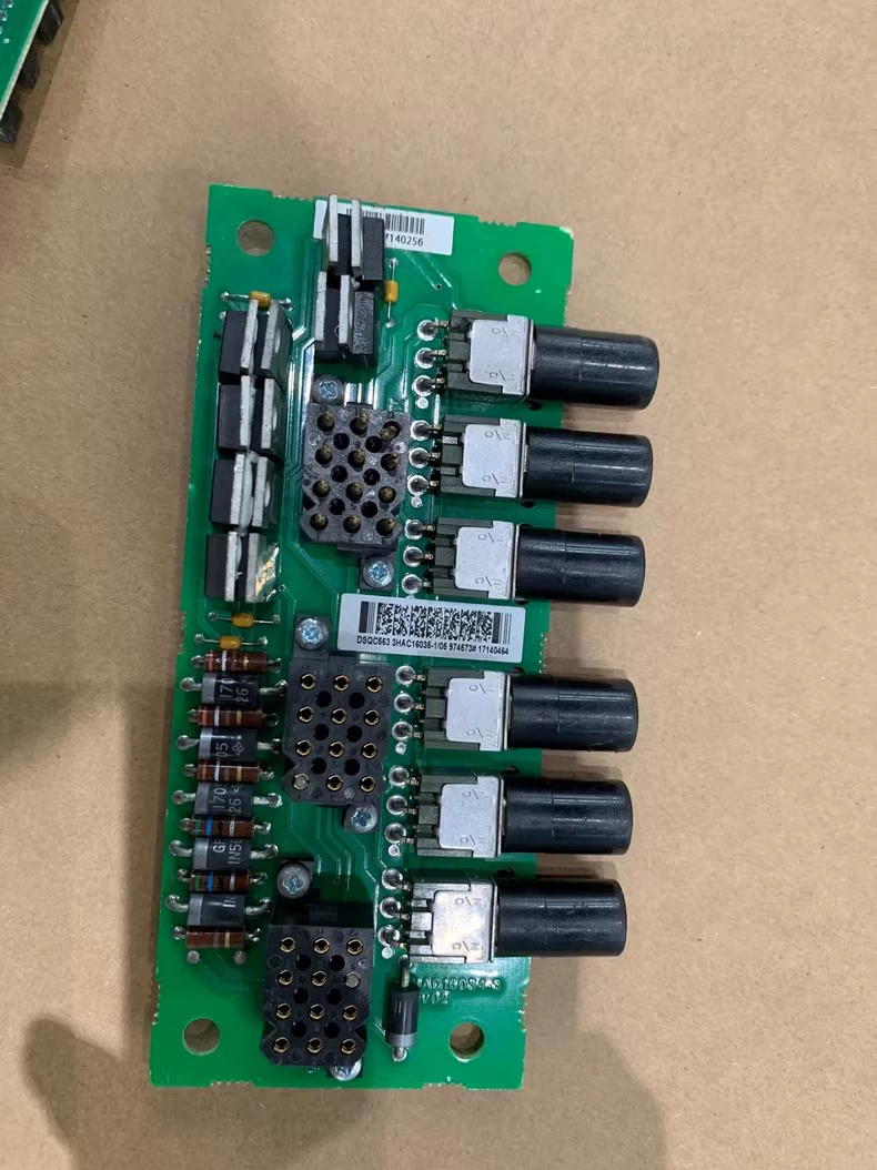 ABB Robot Board DSQC572 - Advanced Robotics Control Module 1 ABB Robot Board DSQC572 - Advanced Robotics Control Module