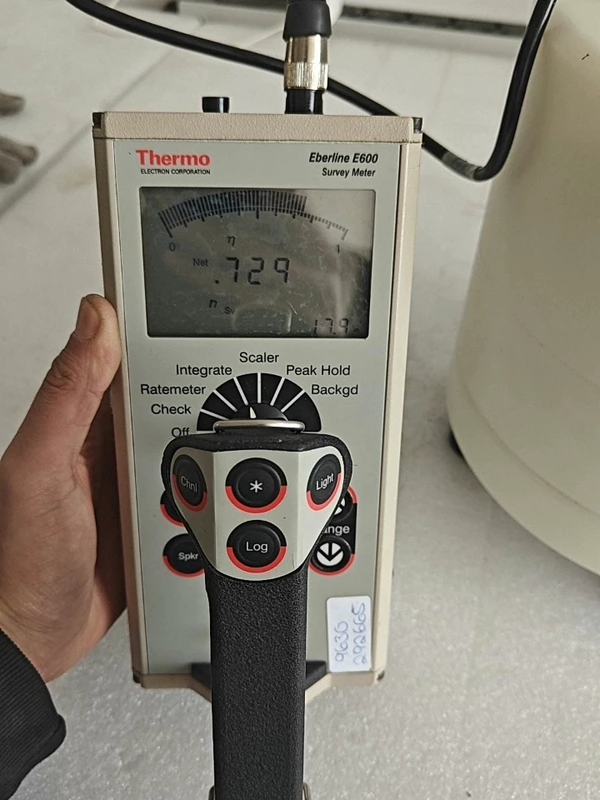 Thermo Eberline E600 Survey Meter - Radiation Detection Tool 1 Thermo Eberline E600 Survey Meter - Radiation Detection Tool