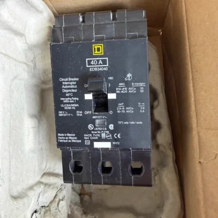 Square D Molded Case Circuit Breaker EDB34040 - Durable Design