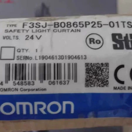 Omron F3SJ-B0865P25-01TS Safety Light Curtain - Protective Sensor System