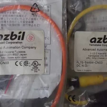 Azbil Sensor FL7S-2W6W-CN03 - Precision Detection Device