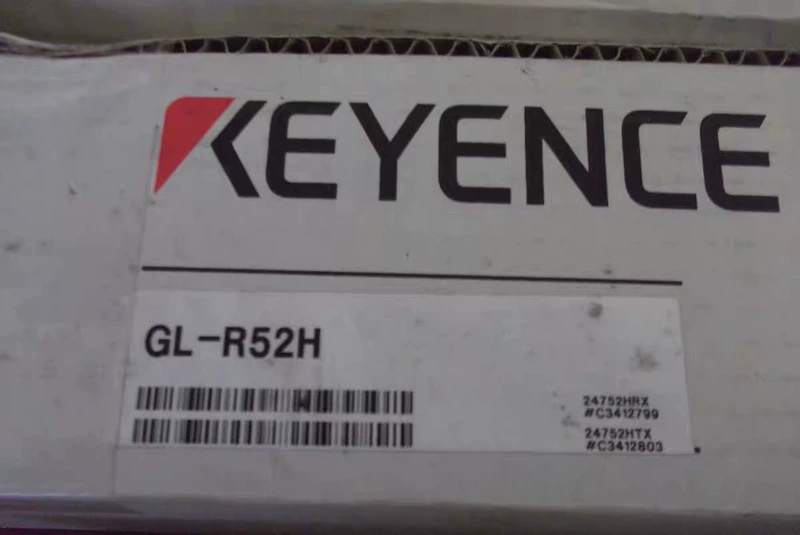 KEYENCE Safety Light Curtain GL-R52H for Industrial Safety 1 KEYENCE Safety Light Curtain GL-R52H for Industrial Safety