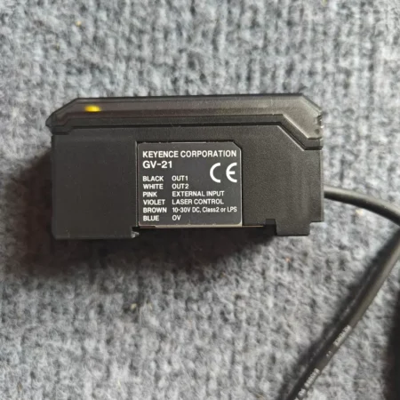 KEYENCE GV-21 Laser Sensor for Precision Measurement