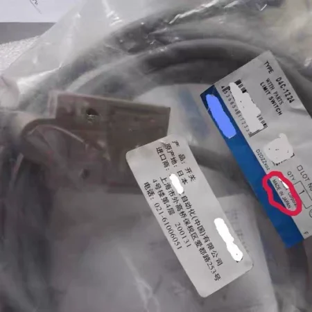 HIWIN HGL15CA2R196ZOHII+SW Linear Guide Block E=8