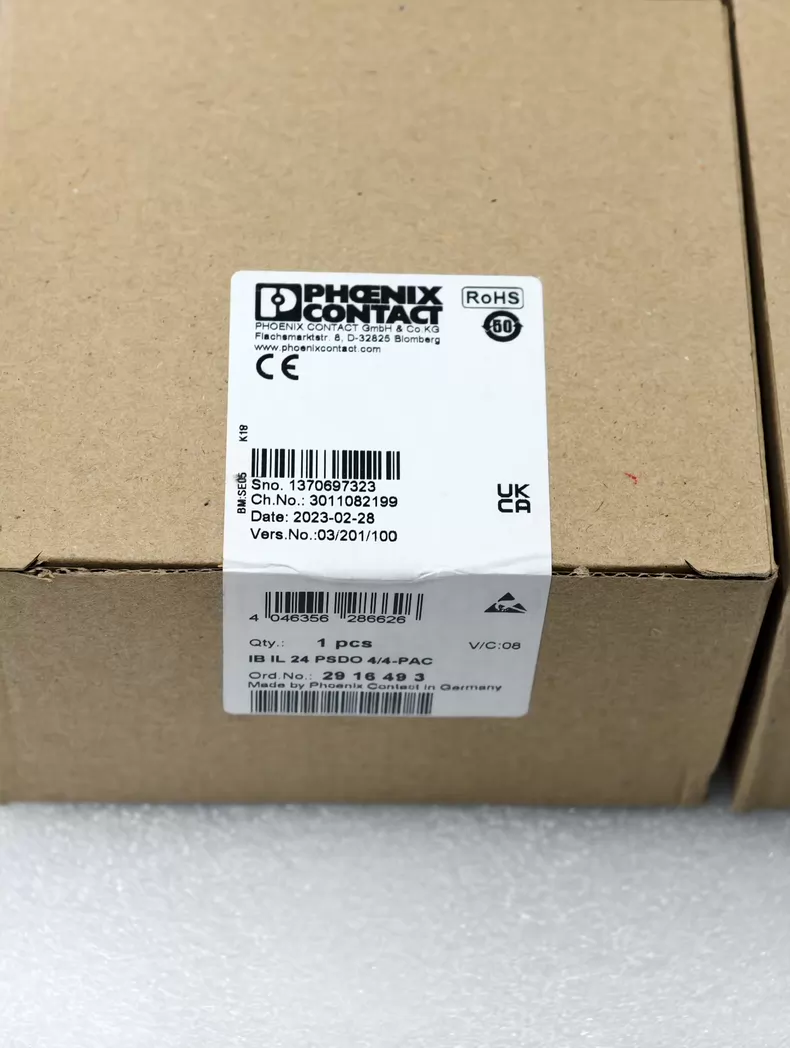 PHOENIX CONTACT IB IL 24 PSDO 4/4-PAC Safety Output Module 1 PHOENIX CONTACT IB IL 24 PSDO 4/4-PAC Safety Output Module
