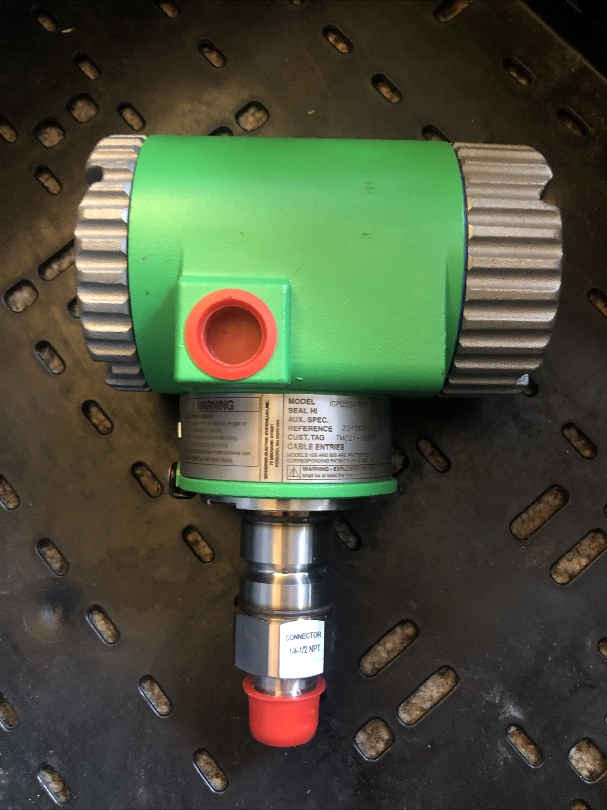 Schneider Transmitter IGP05S-T52F1FD-L1 - Accurate Pressure Gauge 1 Schneider Transmitter IGP05S-T52F1FD-L1 - Accurate Pressure Gauge