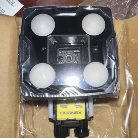 COGNEX IS2802M-24621-SA Vision Camera for Quality Control