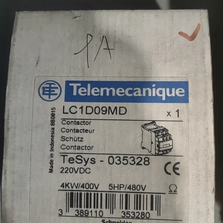 Schneider LC1D09MD Contactor - Industrial Control