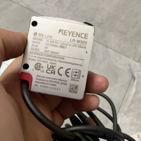 KEYENCE LR-W500 Laser Sensor High Precision Measurement
