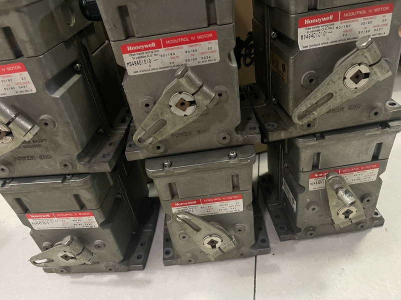 Honeywell Damper Actuator M9484D1010 for HVAC Systems 1 Honeywell Damper Actuator M9484D1010 for HVAC Systems