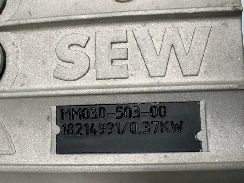 SEW MM03D-503-00 - High-Quality Frequency Converter 1 SEW MM03D-503-00 - High-Quality Frequency Converter