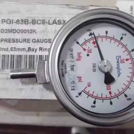 Swagelok PGI-63B-BC9-LASX-J Pressure Gauge - Accurate Readings