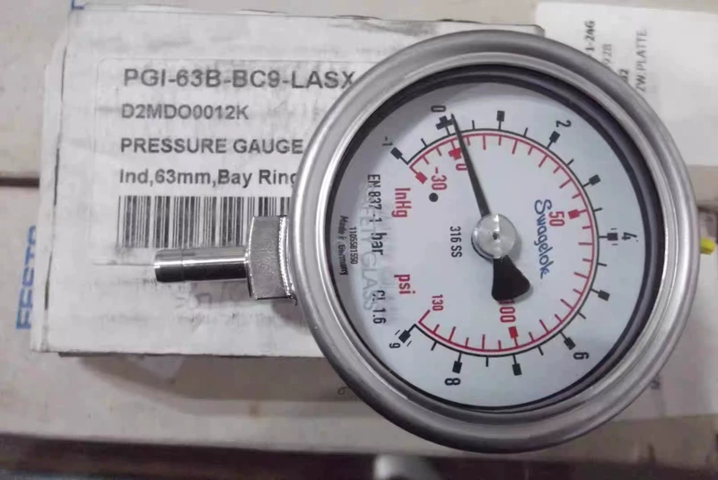 Swagelok PGI-63B-BC9-LASX-J Pressure Gauge - Accurate Readings 1 Swagelok PGI-63B-BC9-LASX-J Pressure Gauge - Accurate Readings