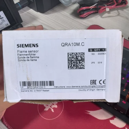 SIEMENS Flame Sensor QRA10M.C - Accurate Flame Detection Device