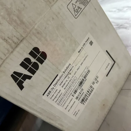 ABB Relay Protection Device Model REB611E-1GREB611HBAACB1NN21G