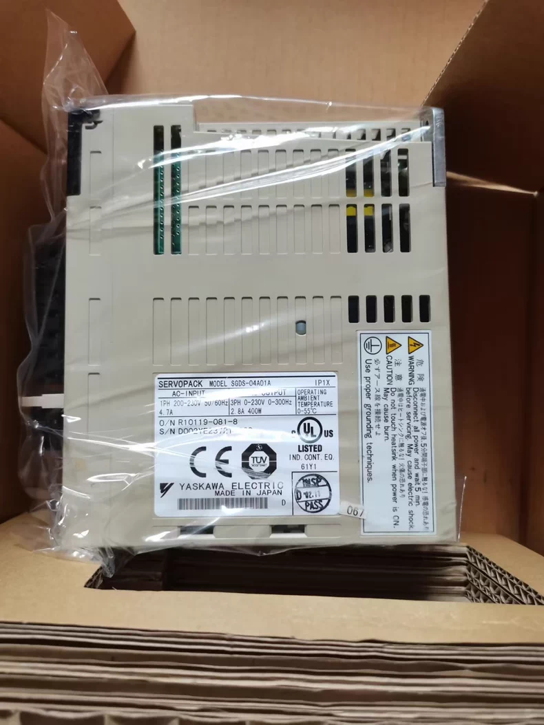 YASKAWA SGDS-04A01A Servo Drive - Industrial Motion Controller 1 SGDS-04A01A