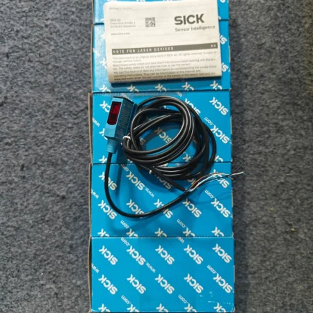 SICK Photoelectric Sensor WL9M4L-3P1132 Precision Detection Tool
