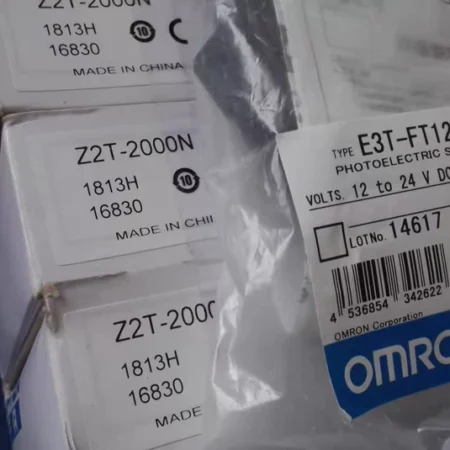OMRON Sensor E3T-FT12 High Precision Detection Device