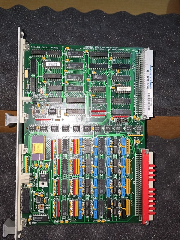 Semiconductor Automation AMAT 0100-11001 Analog Output Board 1 Semiconductor Automation AMAT 0100-11001 Analog Output Board