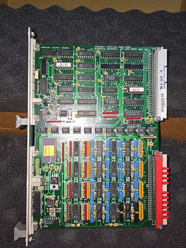 Semiconductor Automation AMAT 0100-11001 Analog Output Board 2 Semiconductor Automation AMAT 0100-11001 Analog Output Board - Image 2