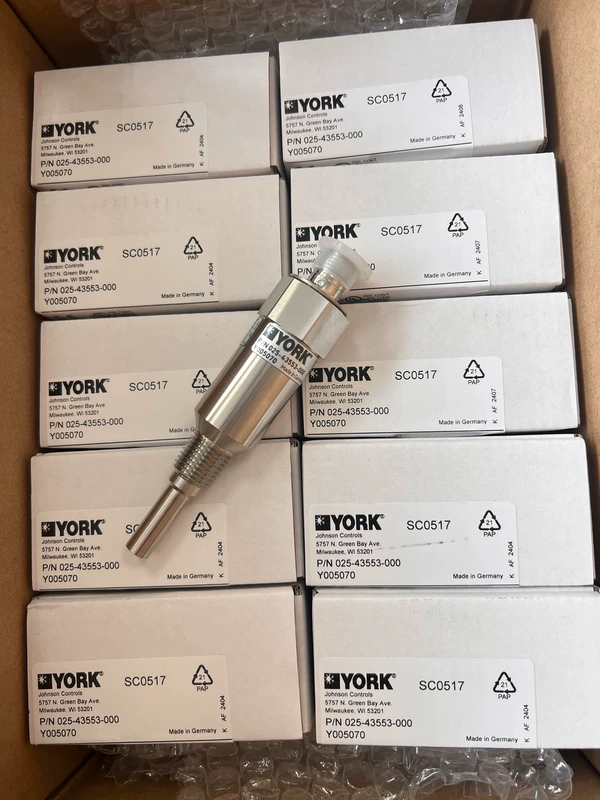 IFM 025-43553-000: High-Accuracy Water Flow Switch 1 IFM 025-43553-000: High-Accuracy Water Flow Switch
