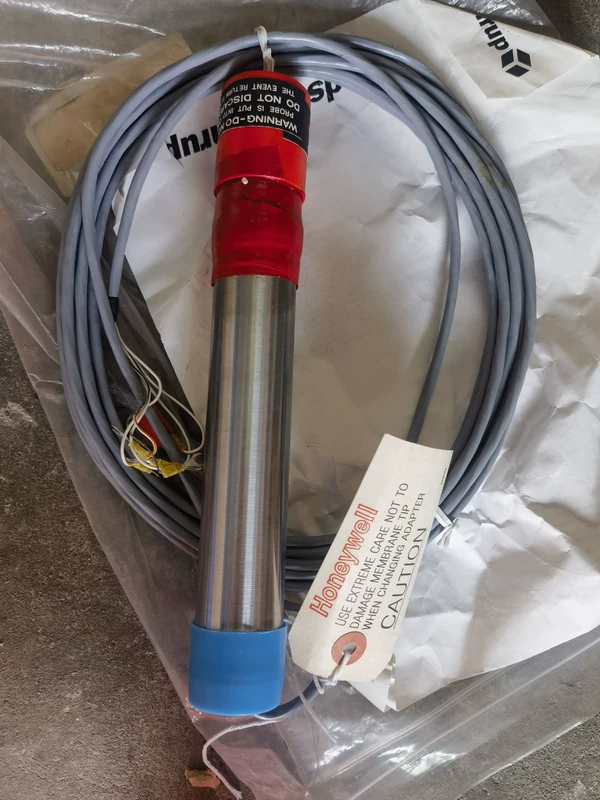 Wastewater Treatment Monitoring Honeywell 063305 DO Probe 1 Wastewater Treatment Monitoring Honeywell 063305 DO Probe