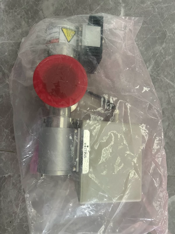 Semiconductor Vacuum Control Valve MKS 20704A-26429 1 Semiconductor Vacuum Control Valve MKS 20704A-26429