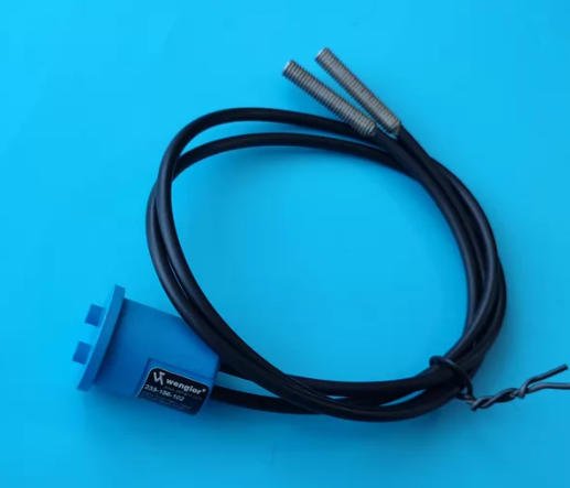 wenglor Sensor 233-156-102 - Precision Industrial Monitoring