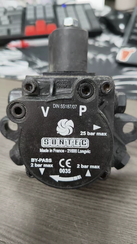 Heating System Oil Pump SUNTEC 3713799 for Boilers