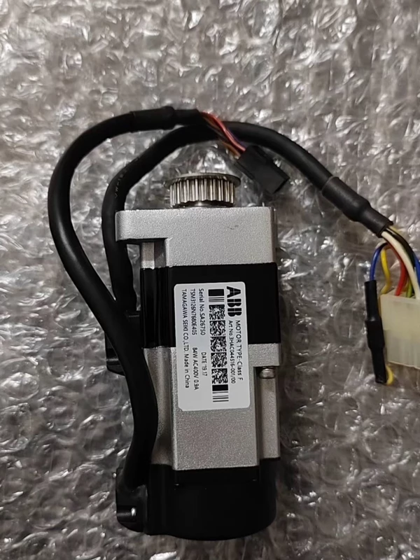 ABB 3HAC044516-001/01 Robot Controller Module 1 ABB 3HAC044516-001/01 Robot Controller Module